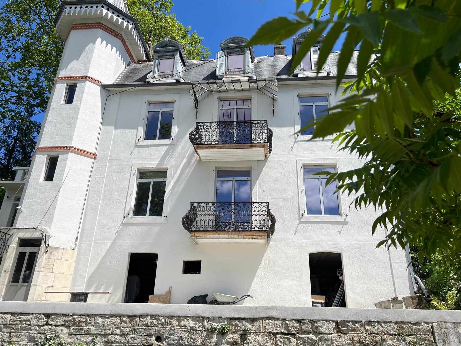 Façade de la Villa de la Tourelle et sa tourelle